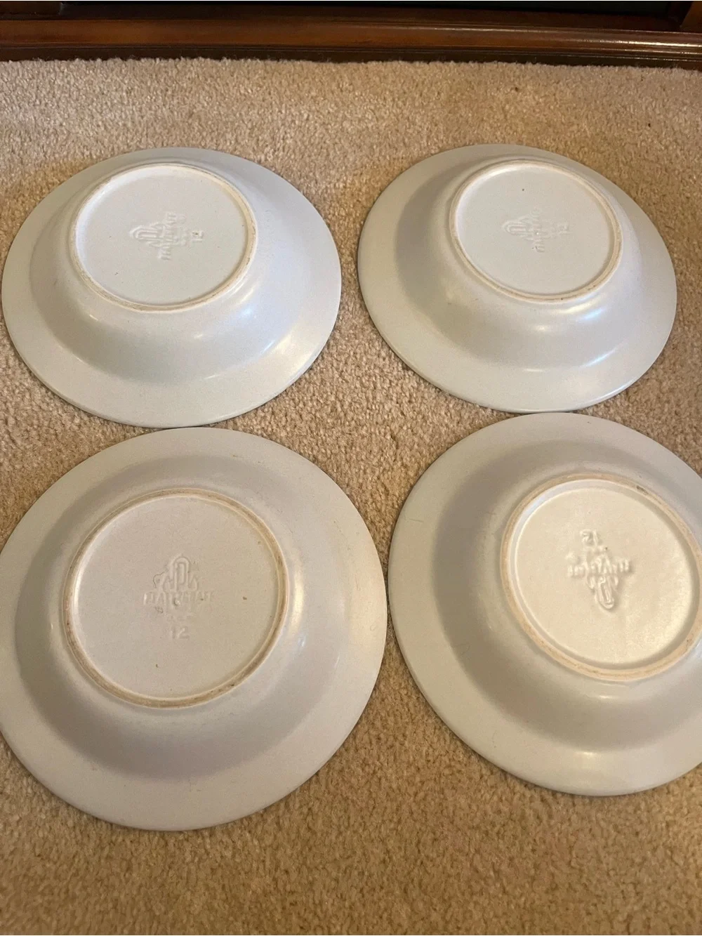 Pfaltzgraff Yorktowne Retired Stoneware Set of 4 Rimmed Soup Salad Bowls